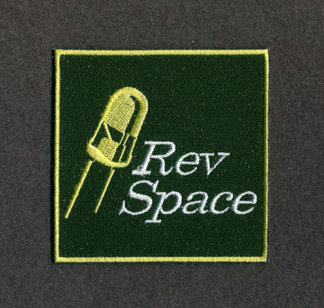 File:Revspace Badge 1.png