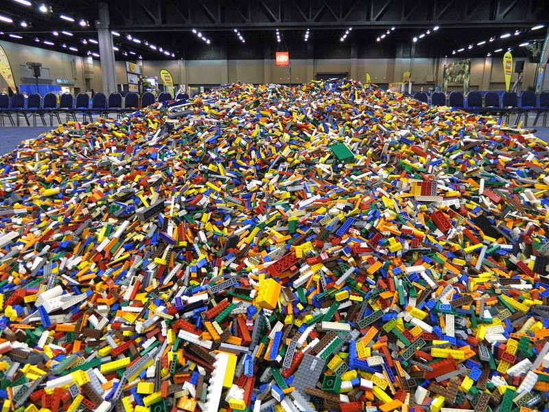 File:Lego.jpg