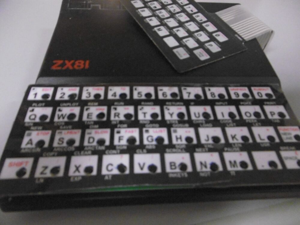 ZX81+38keyboard seen from top.JPG