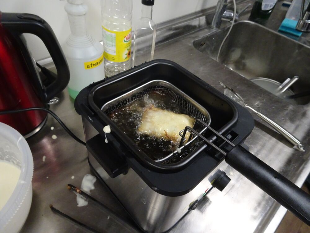 Deepfried candy bars RevSpace