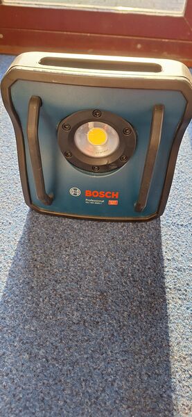 File:420251a - Bosch GLI 18V-4000 C.jpg